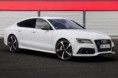 2013/10/23 - Audi RS7 Sportback umí prásknout do bot